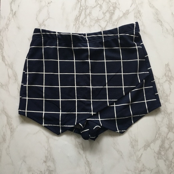 Matching Set: Bottoms - Picture 4 of 8